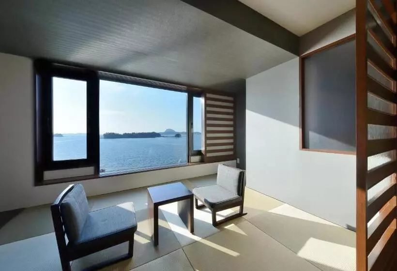 Uminoyasuragi Hotel Ryugu