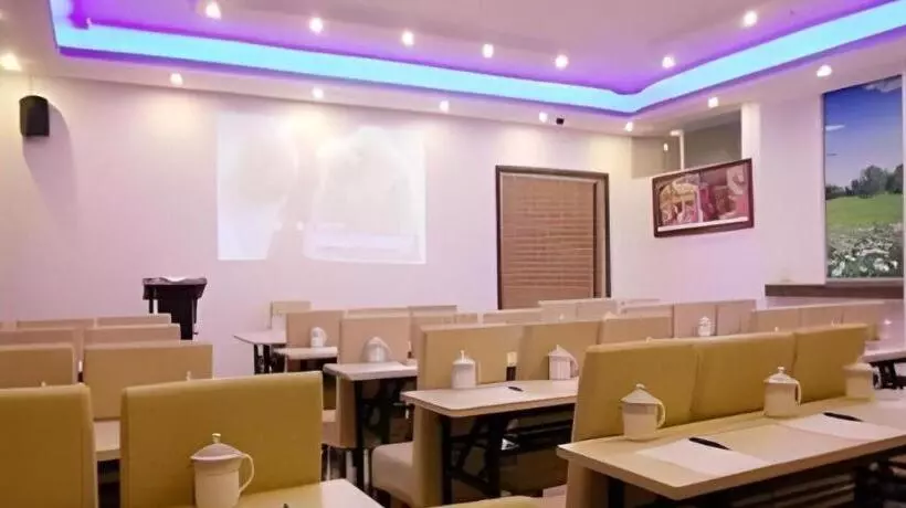 هتل Chongqing Xianyi Holiday