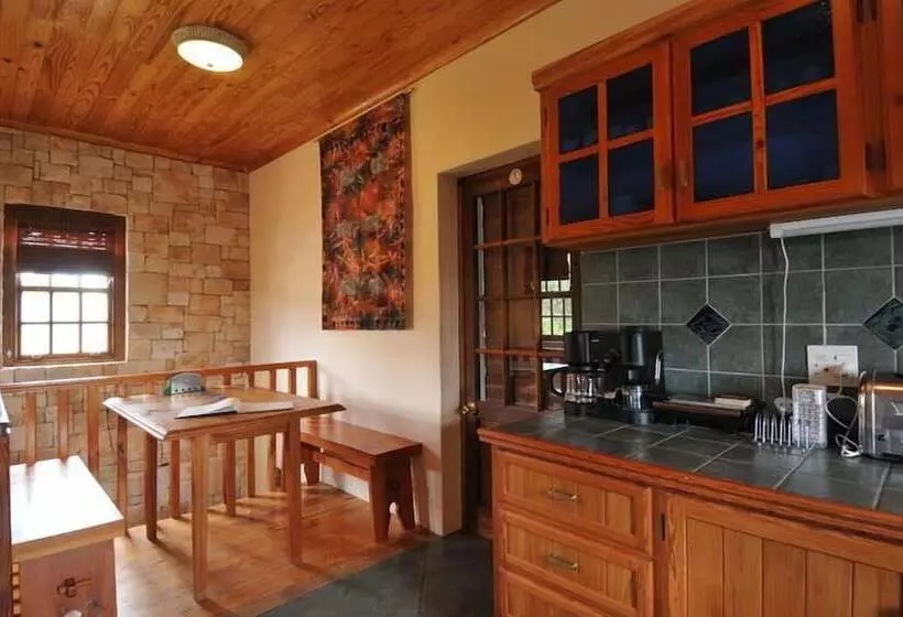 Aamiaismajoitus (B&B) Peace Valley Guesthouse