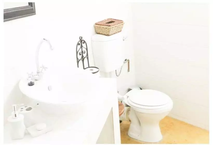 Fleur De Lys Guest Farm