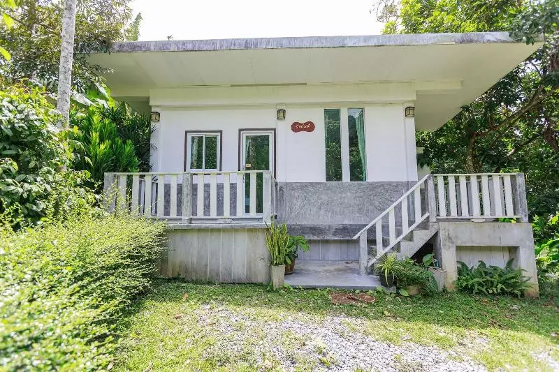 Hotelli Baan Suan Chong Khao Resort