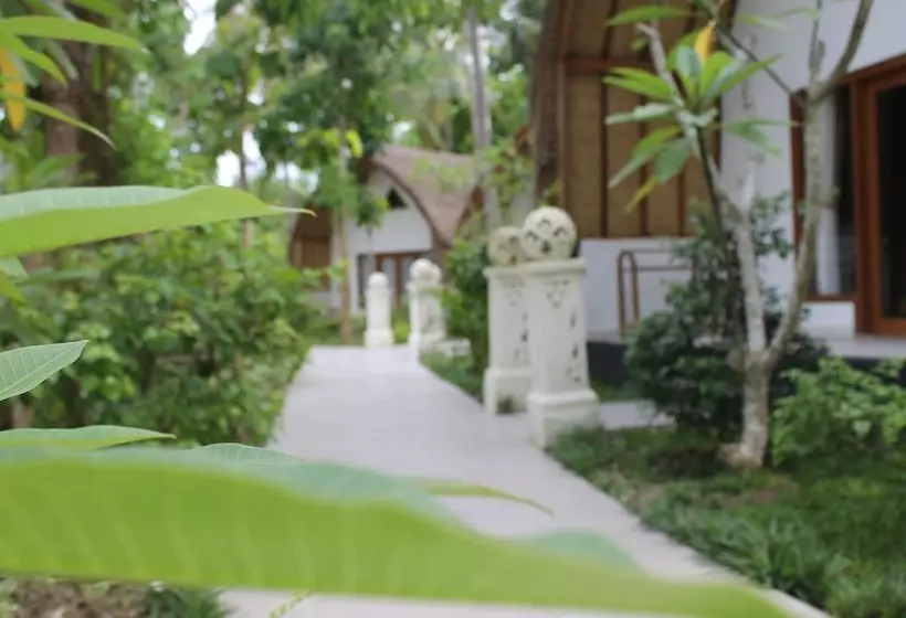 Hotelli Coco Resort Penida