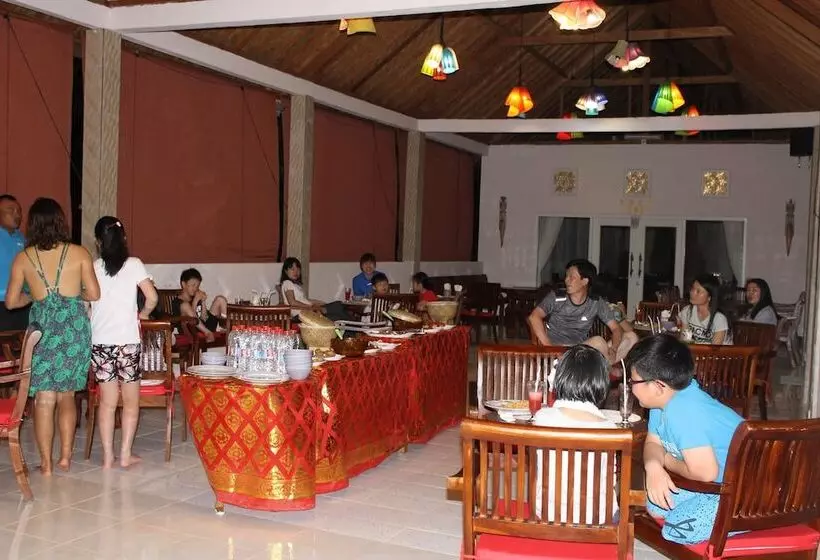 Hotelli Coco Resort Penida