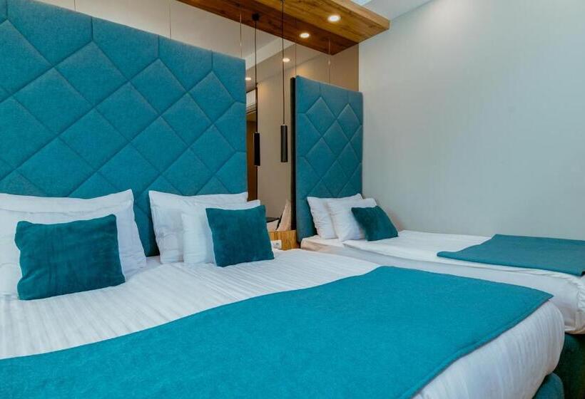 هتل Nobel Gallery