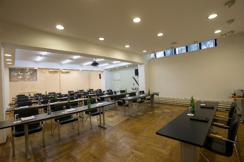 هتل Nobel Gallery