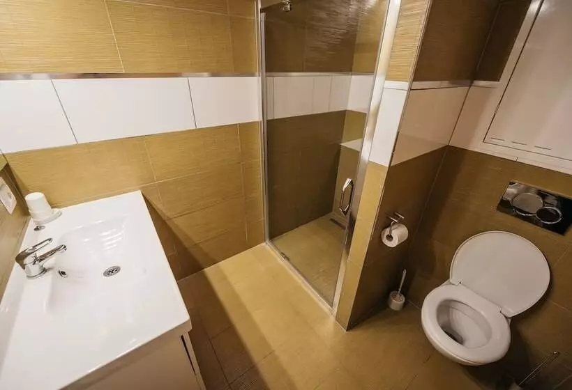 ホテル Oscar & Sons Apartments