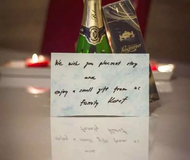 ホテル Oscar & Sons Apartments