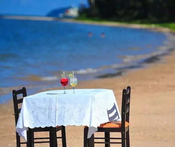 Hotelli Starlight Beach Resort Chumphon