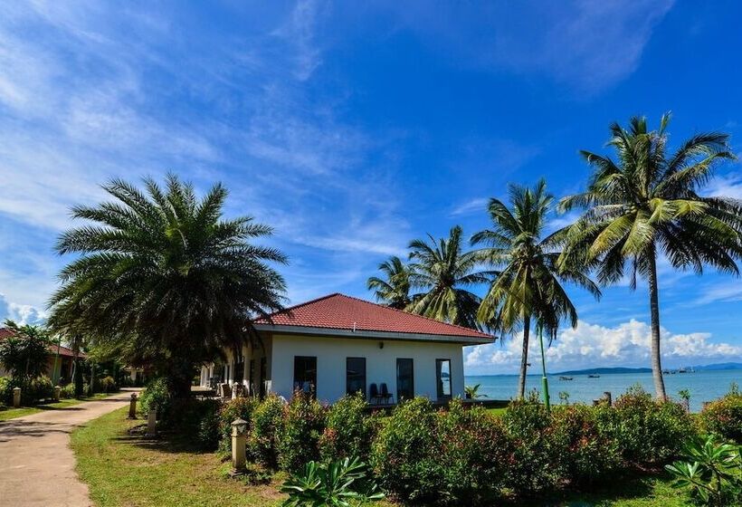 Szálloda Starlight Beach Resort Chumphon