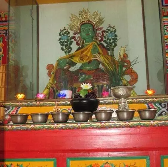 Nirvana Hotel   Hostel