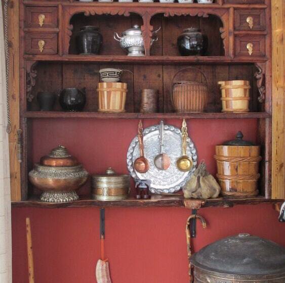 Nirvana Hotel   Hostel