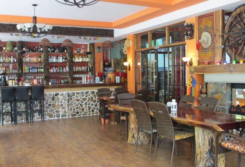 Nirvana Hotel   Hostel