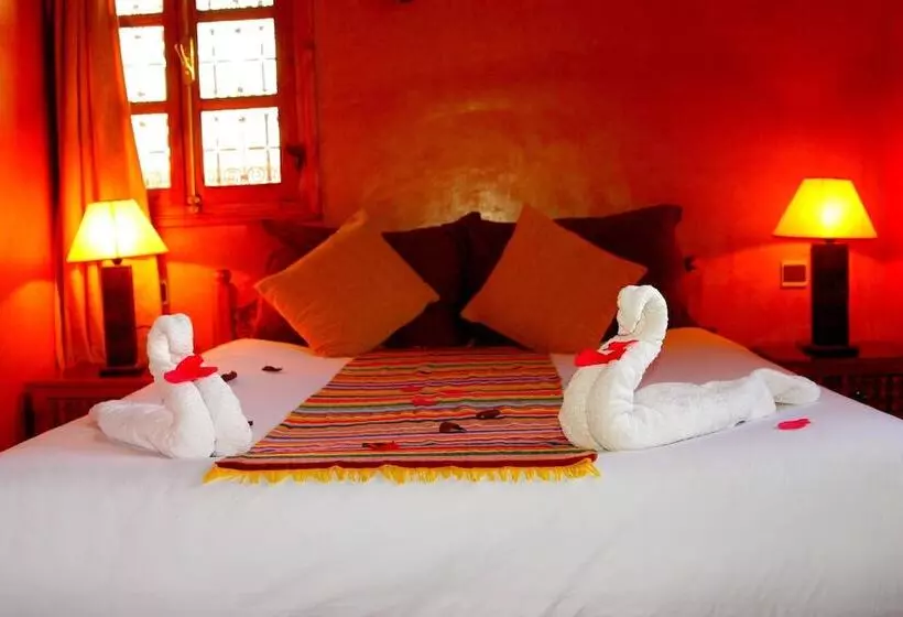 Majatalo Kasbah Isfoula And Spa