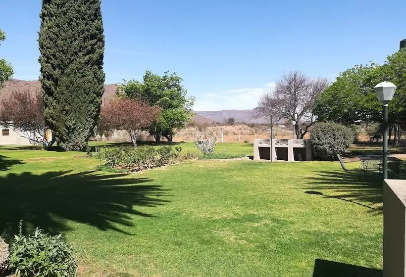 Majatalo Travalia Guest Farm