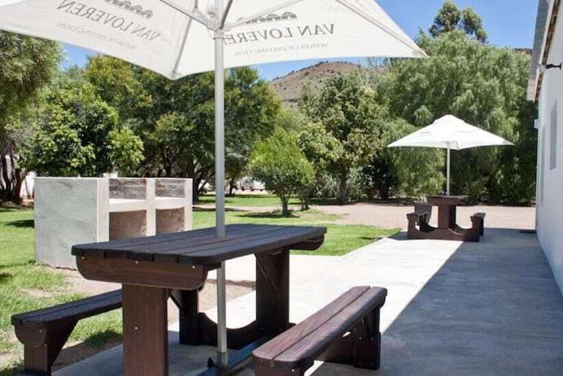 Пансион Travalia Guest Farm