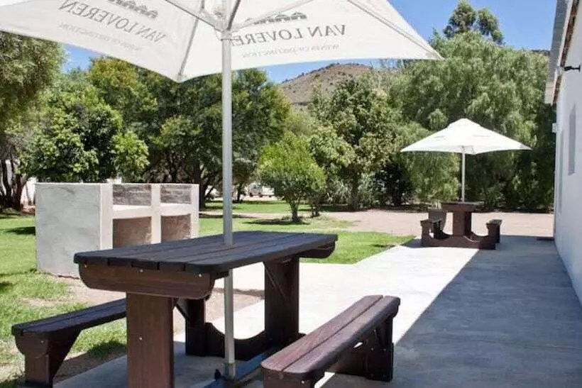 Majatalo Travalia Guest Farm