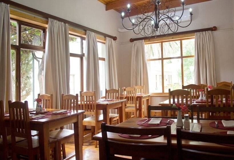 Пансион Travalia Guest Farm