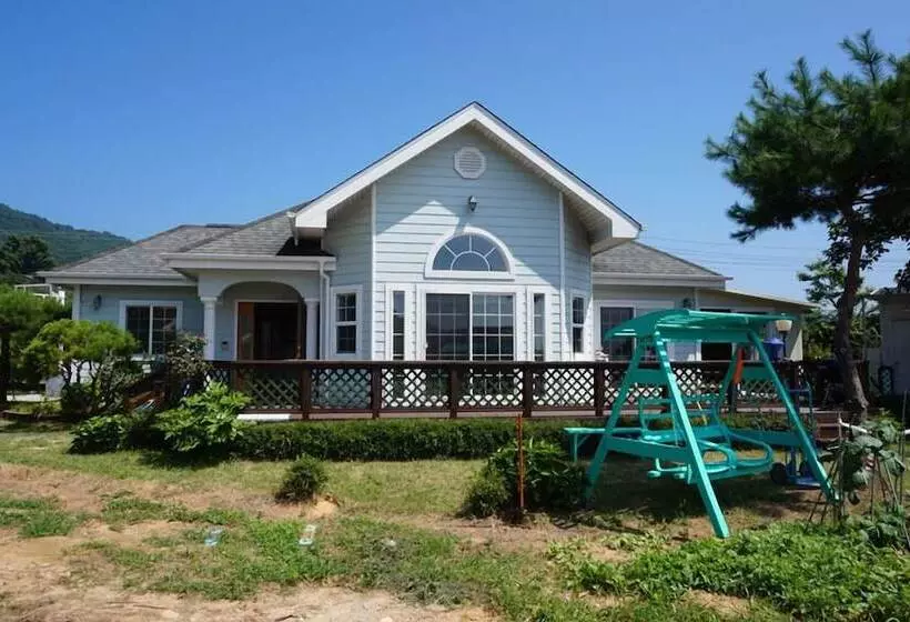 Ganghwa Gamilnahar Pension