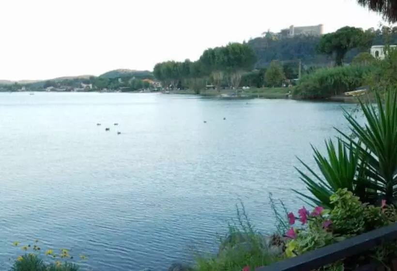 Hostelli Alb. Rist. Alfredo Da Persichella