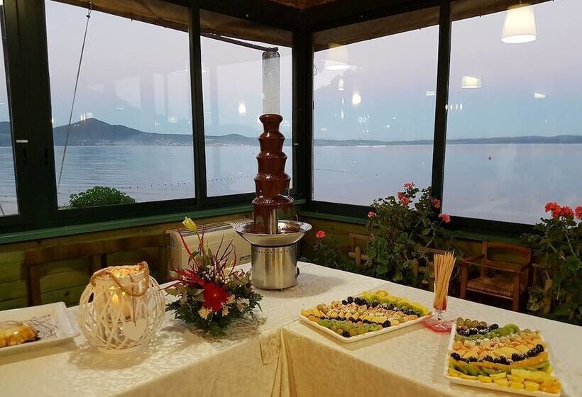 פונדק Alb. Rist. Alfredo Da Persichella