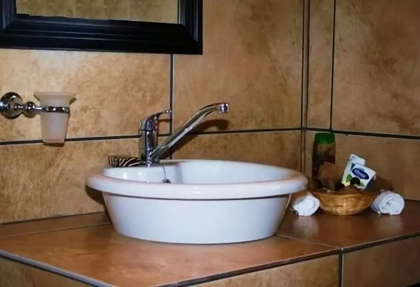 Hotelli Almar Exclusive Game Ranch