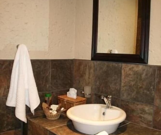 فندق Almar Exclusive Game Ranch