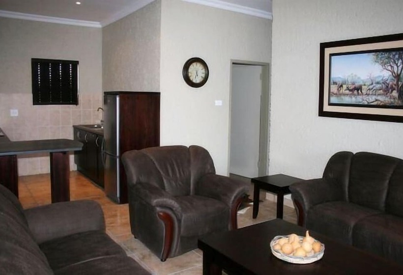 فندق Almar Exclusive Game Ranch