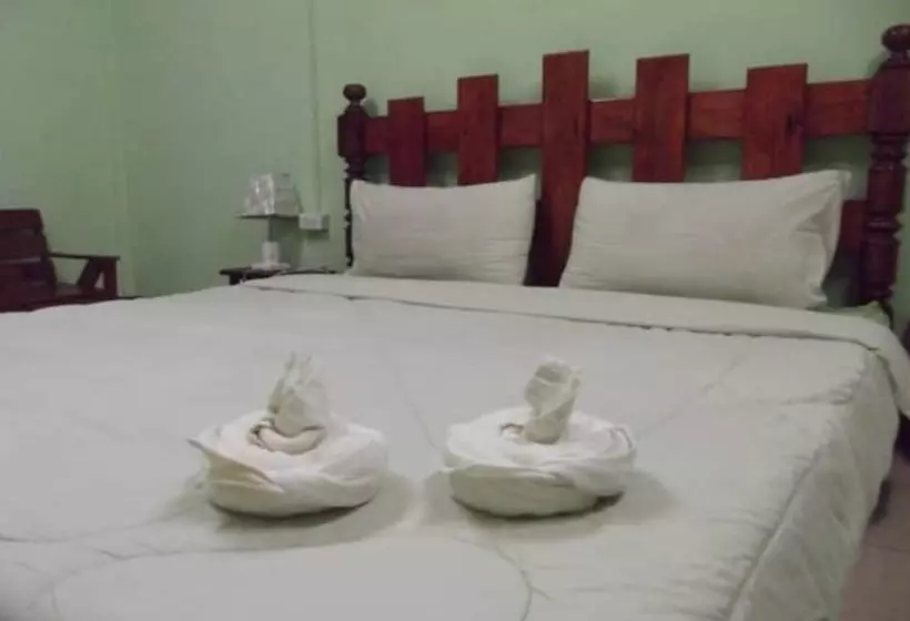 Hotelli Baan Varitsara