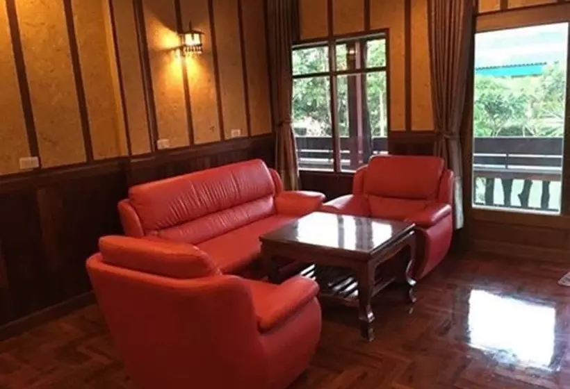 Hotelli Pk Resort