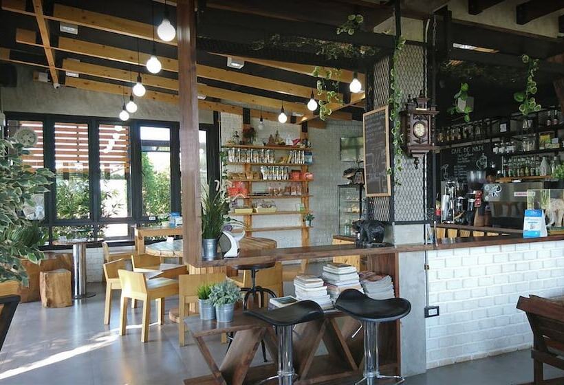 בית מלון כפרי Casa & Cafe De Nadi