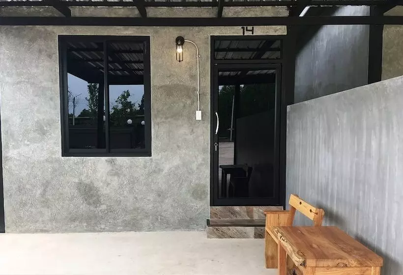 ホテル Casa & Cafe De Nadi