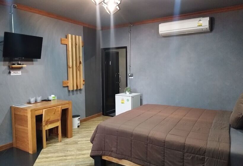 Отель Casa & Cafe De Nadi