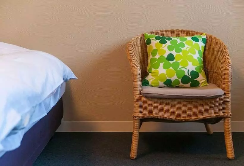 Hotelli 湖上館パムコ