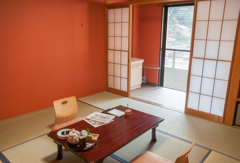 Hotell 湖上館パムコ