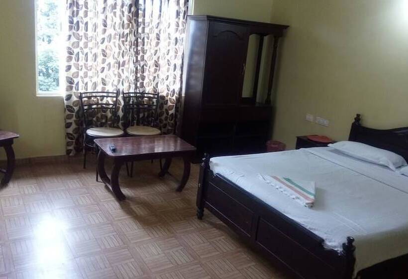 בית מלון כפרי Misty Mansion Resort