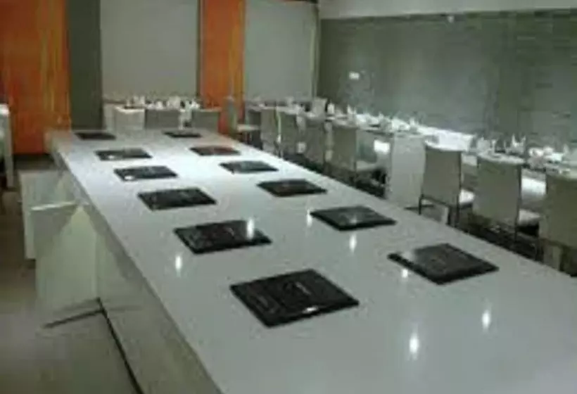Hotel Modipur