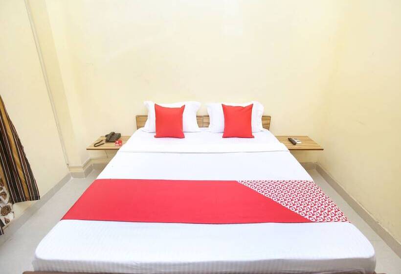 Hotell Oyo 14823 Skyheights