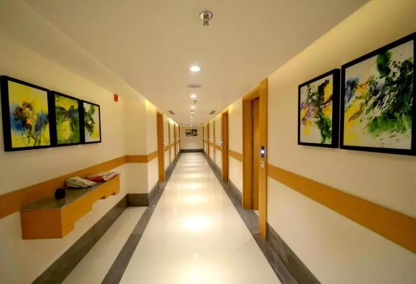 Pearltree Hotels And Resorts