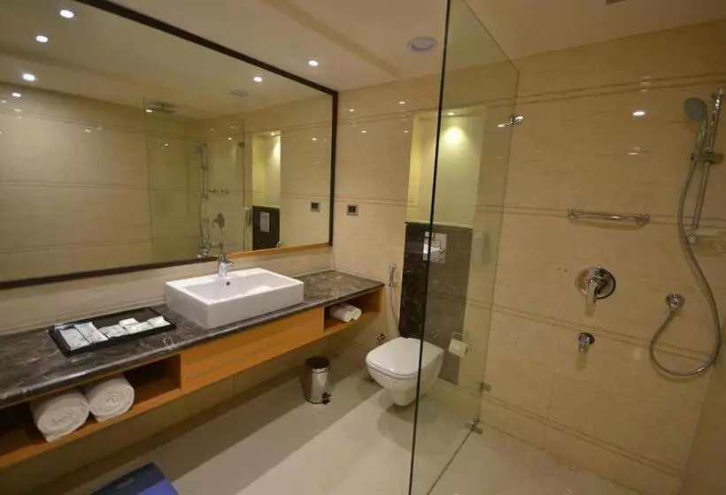 Pearltree Hotels And Resorts