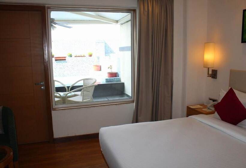 Pearltree Hotels And Resorts