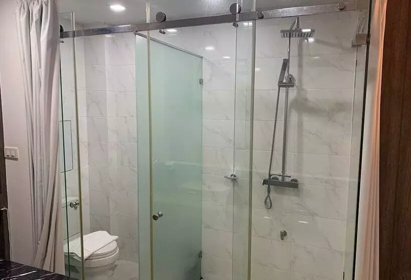 Hotelli Phurinda Residence