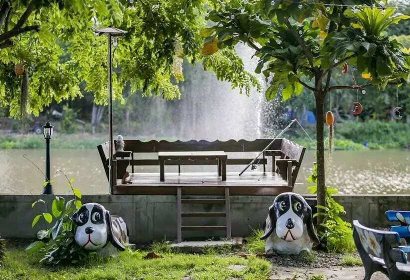 Hotelli Punpisa Resort