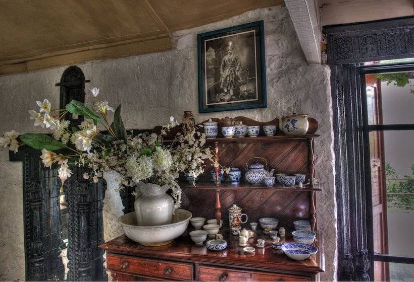 בית מלון כפרי Rosastays Jeolikote Bara Bungalow