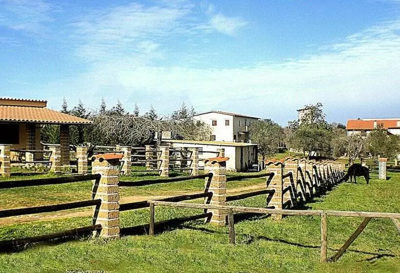 Maaseutuhotelli Il Maremmano