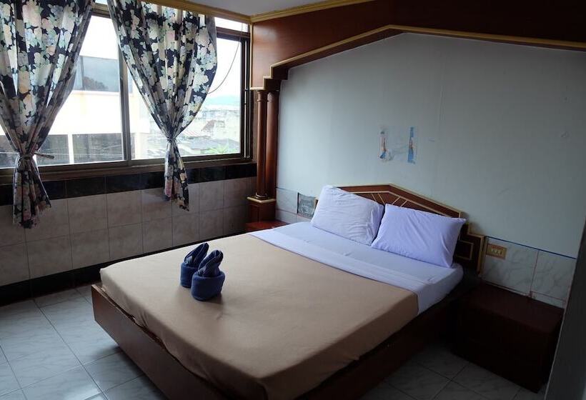 فندق Satit Padang