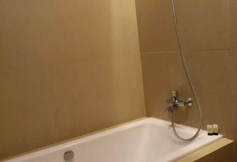 Hotelli Sutan Raja Kotamobagu