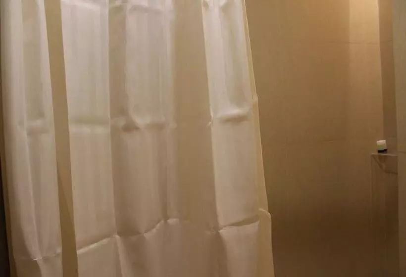 Hotelli Sutan Raja Kotamobagu