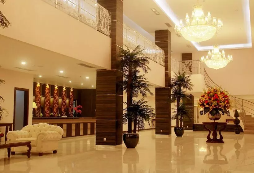 Hotelli Sutan Raja Kotamobagu