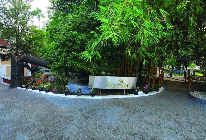 Wetzlar Resorts And Hotels