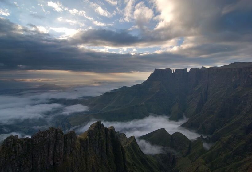 בית מלון כפרי Witsieshoek Mountain Lodge